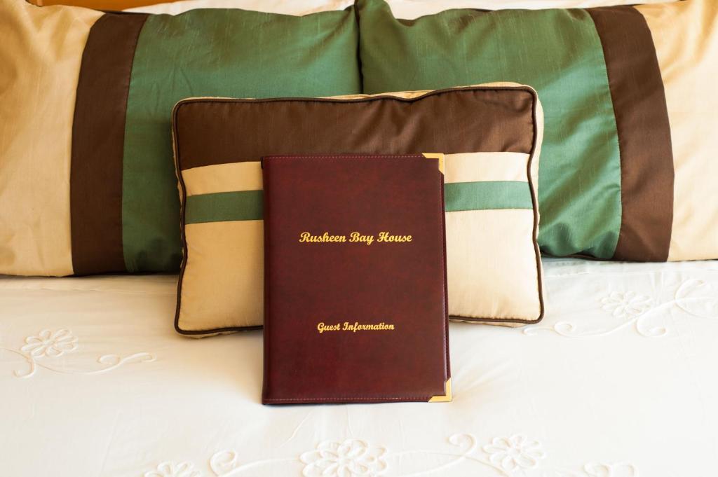 Rusheen Bay House 골웨이 객실 사진